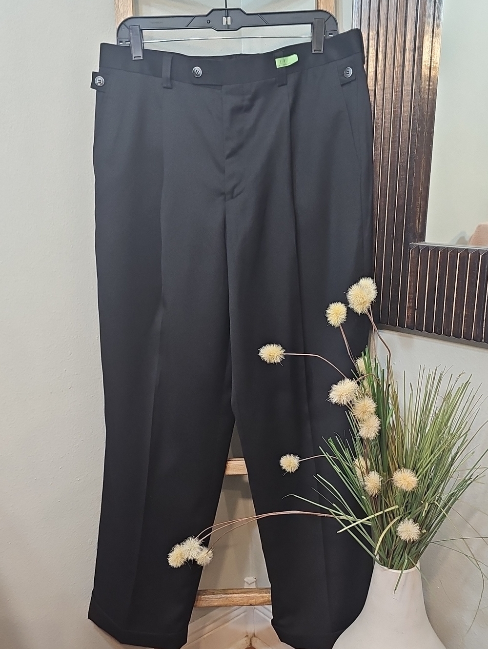 Zacchi Classico Italiana Men's Pleated Black Dress Pants - Classic Tailored Fit